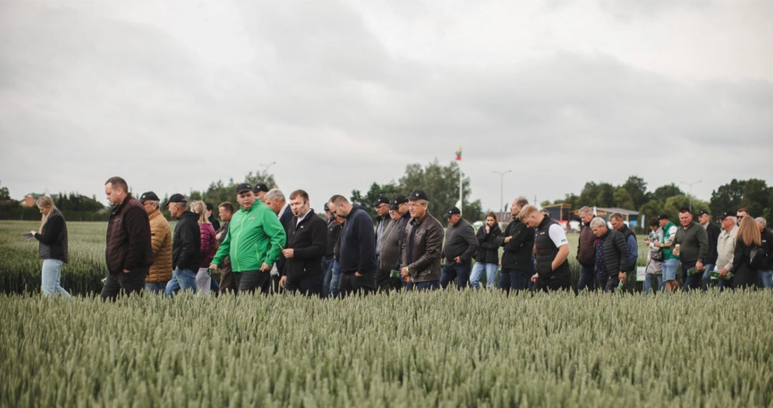 Ūkininkai lankosi AgroITC bandymų laukeliuose per Didžiąsias lauko dienas 2025
