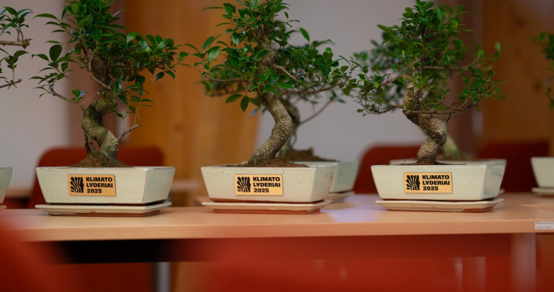 Agrokoncerno-grupes-atstovei-iteikiamas-Klimato-lyderiai-2025-apdovanojimas