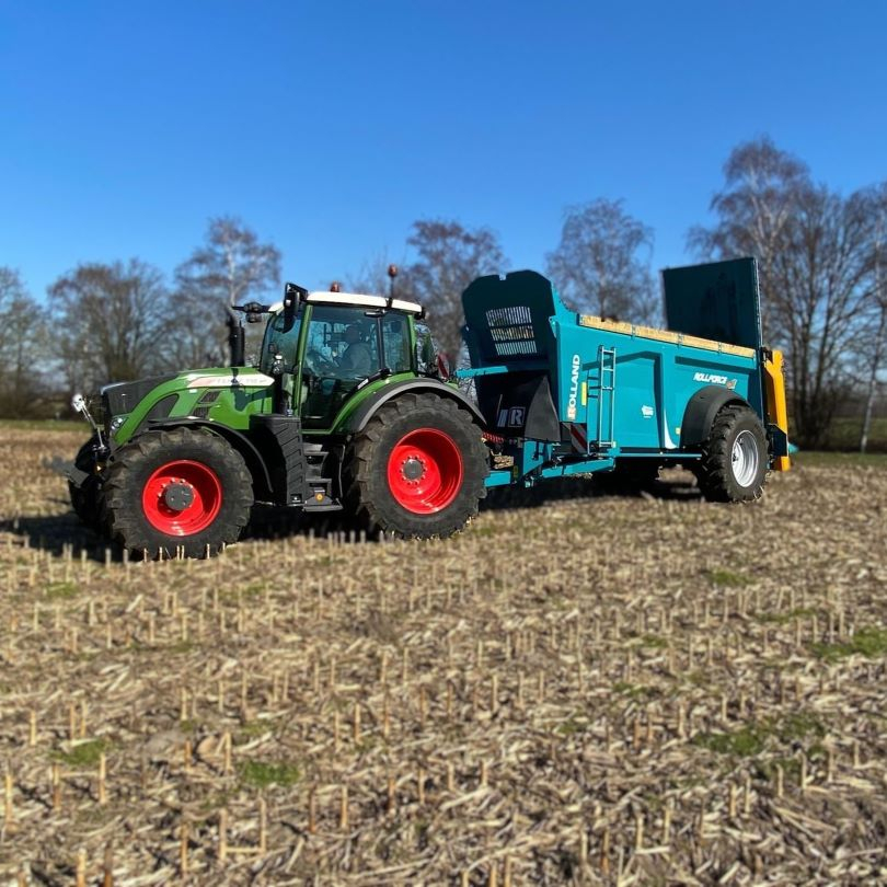 Kalkinimo, mėšlo kratymo paslauga ROLLFORCE 6620 TCE 2